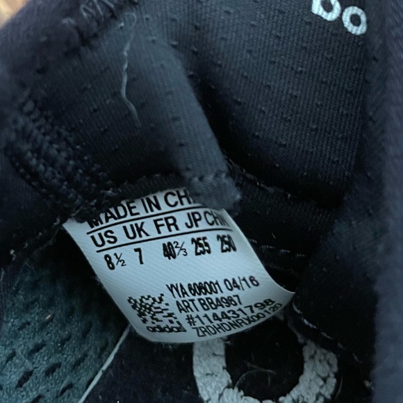 Adidas Pure Boost Running Shoes - Picture 6 of 7